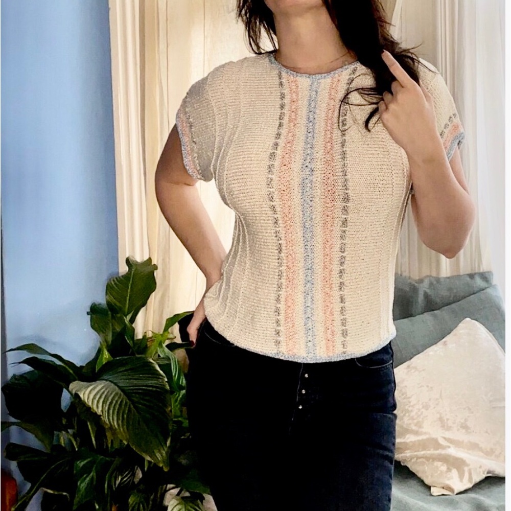 Super cute handmade knitted top size M colors: cream, blue, pink, grey, pastels.